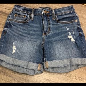 Universal Thread Shorts